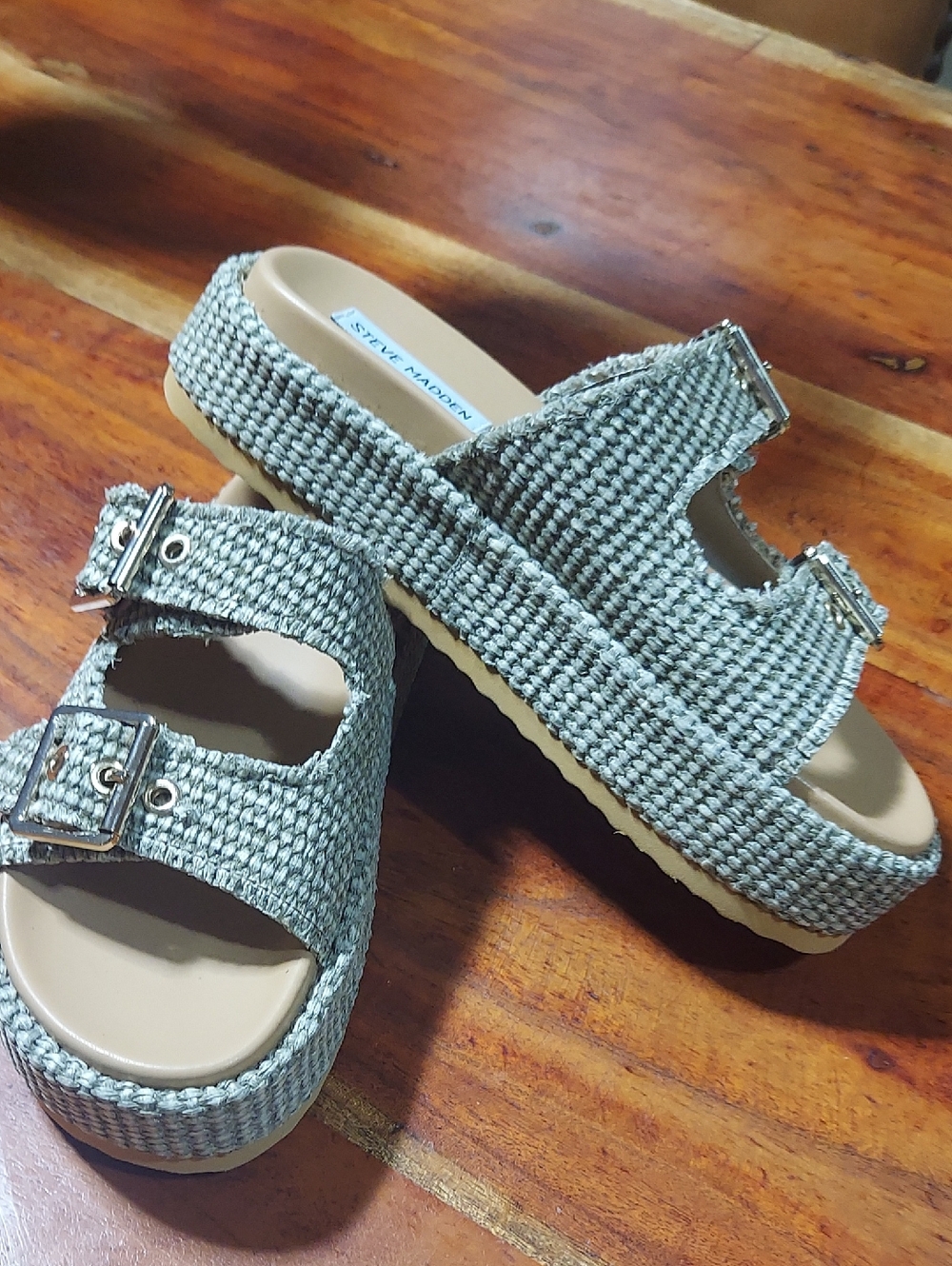 Steve Madden Karrigan Raffia Platform Slide Sandals Olive Woven Buckle 8 NEW
